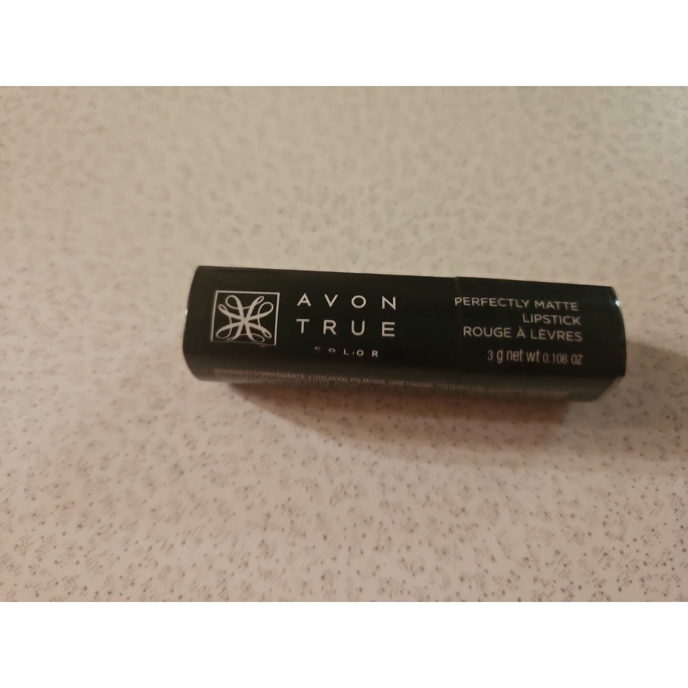 Avon True Color Nourishing Lipstick Red Supreme-s
